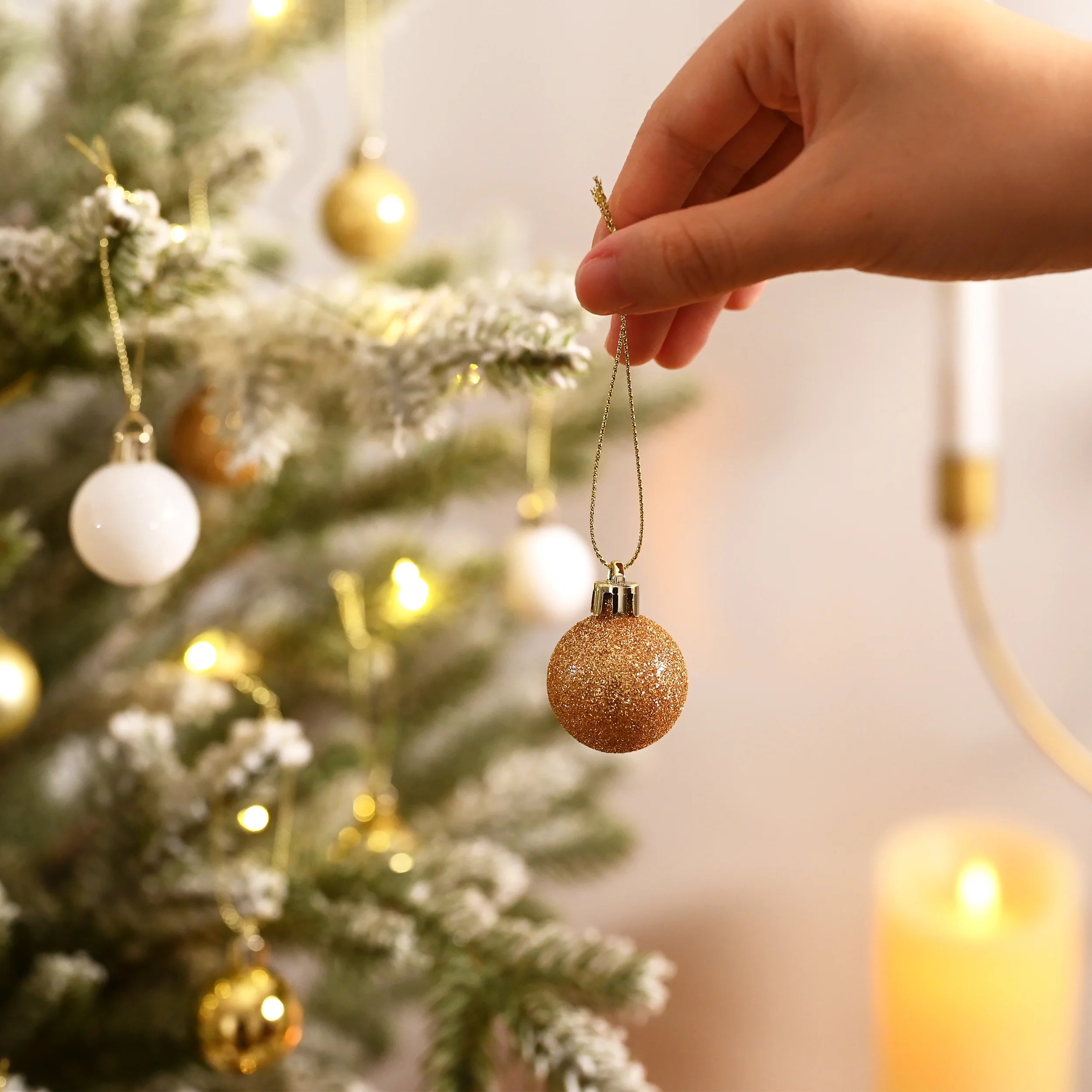 100Ct Mini Christmas Ornaments, White Gold Hanging Christmas Tree Ornaments for Holidy Decor