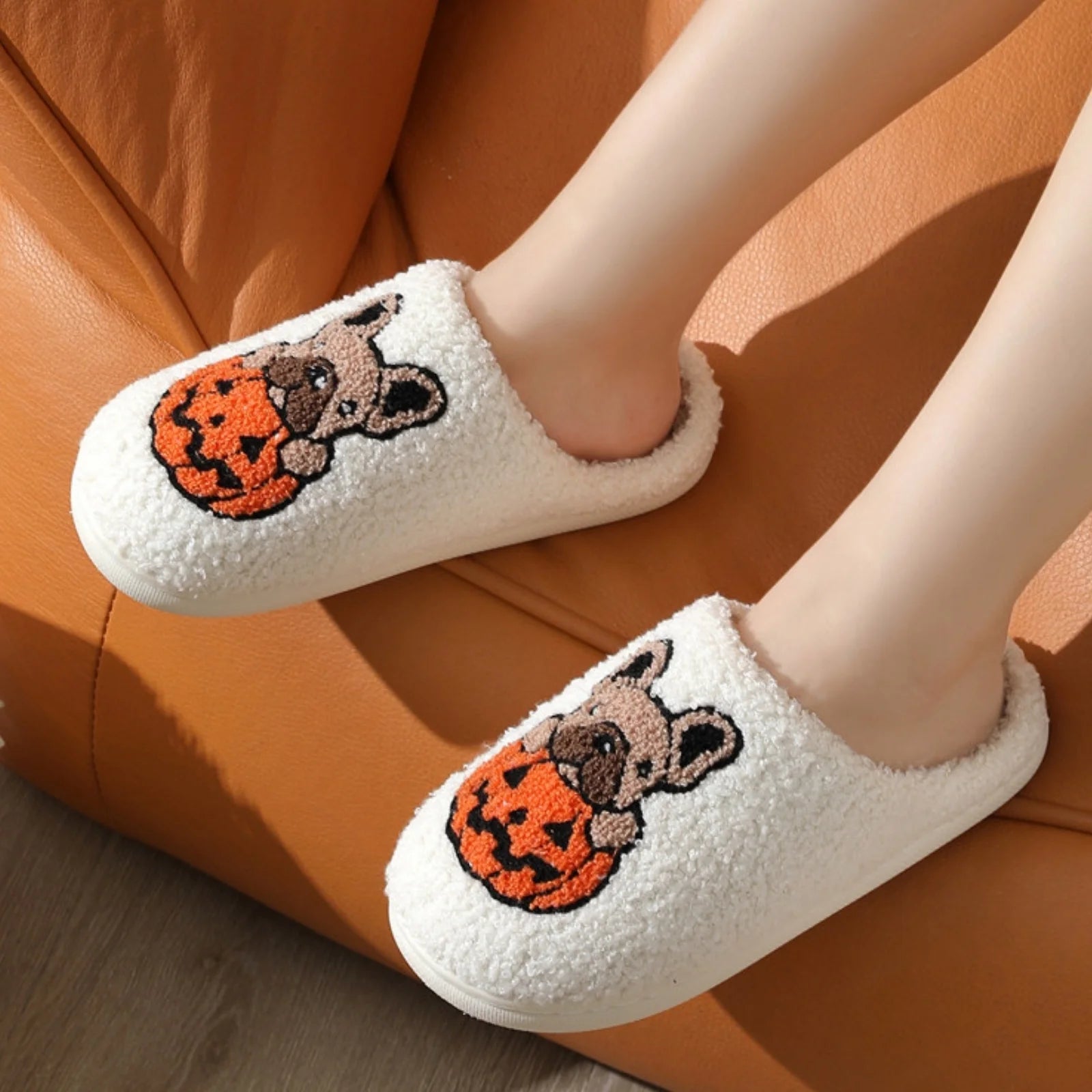 Adorable Ghost Print Plush Halloween Slippers - Cozy Slip-On House Shoes for Men and Women