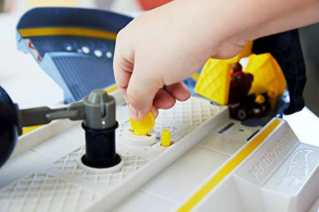 Mario Kart Chain Chomp Track Set - Ultimate Racing Fun with Mario Kart Vehicles!