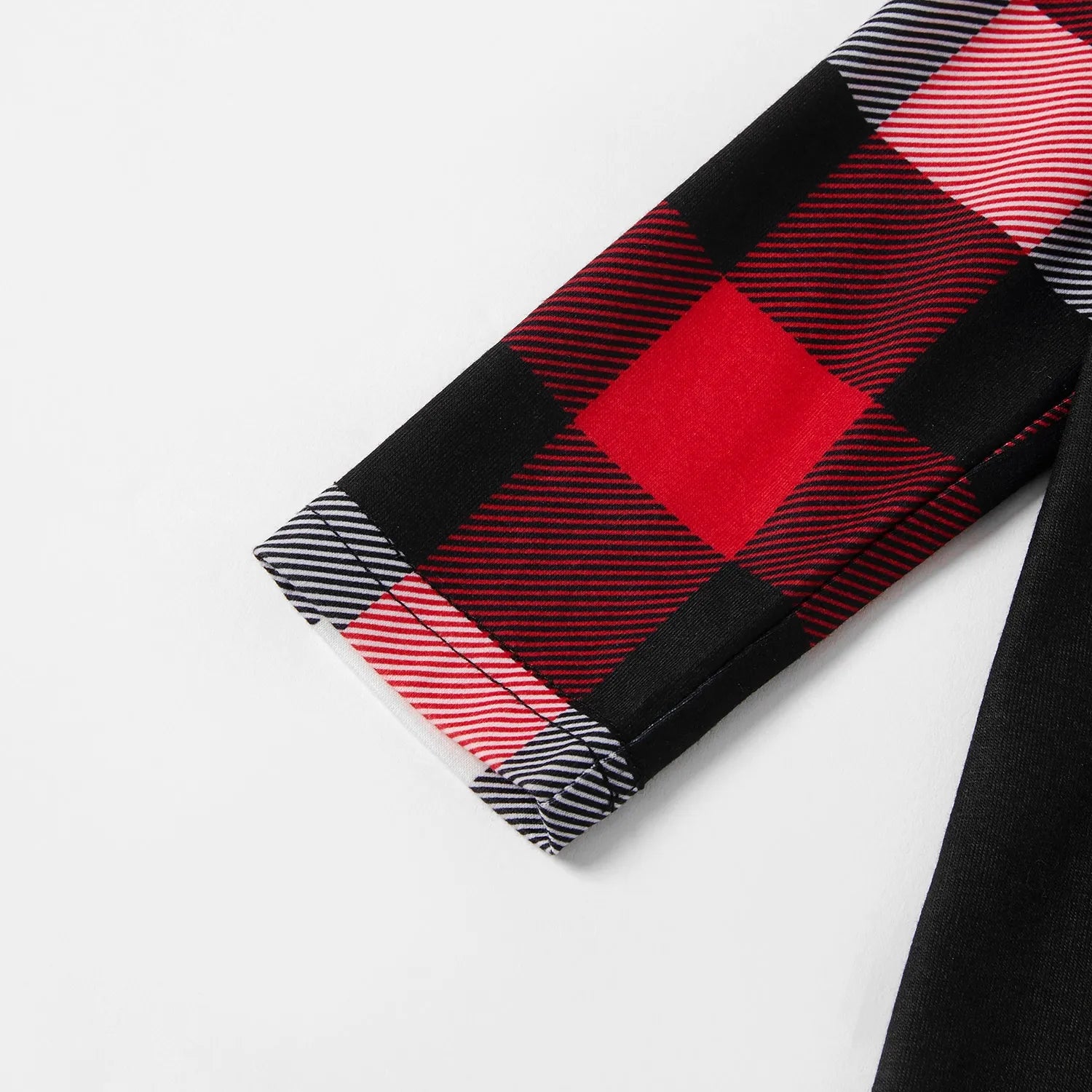 Christmas Pajamas Family Matching 2 Piece Pjs Sets Letter & Deer Print Long Sleeve Top & Plaid Pants for Kids Girl Boys Holiday Sleepwear with Socks, Black/Red, 6-7 Years