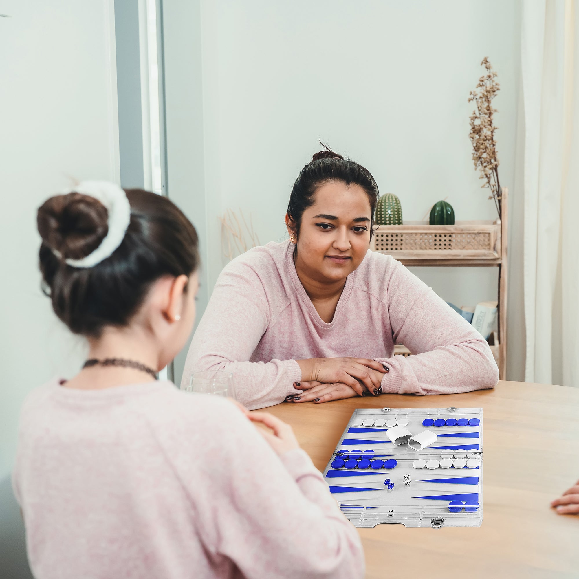 PREMIUM 14-INCH LUCITE BACKGAMMON SET - ELEGANT DESIGN FOR TIMELESS ENJOYMENT