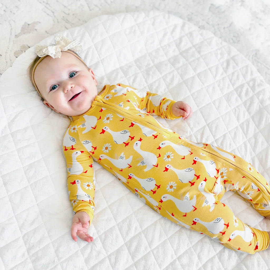 Baby Girl Clothes Unisex Viscose from Bamboo Footless Zip Sleepwear Long Sleeve Snug Fit Baby Pajamas for Newborn Infant Boys Girls Baby Gifts Sleeper 2Pack,0-3 Months